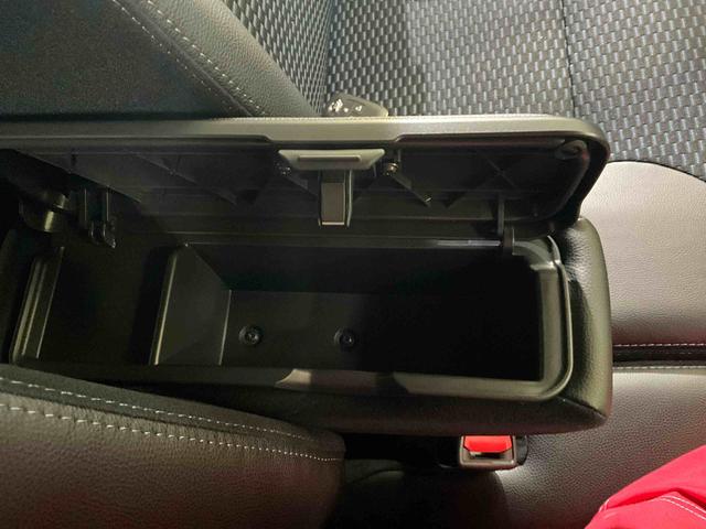 タントカスタムＲＳ　ターボ　スマートアシスト　２ＷＤ　ＣＶＴ１０インチナビ　バックカメラ　フルセグチューナー　ブルートゥース対応　ターボ　スマートアシスト　プッシュボタンエンジンスタート　両側リヤパワースライドドア　ＬＥＤヘッドライト　アルミホイール　ＡＢＳ（京都府）の中古車