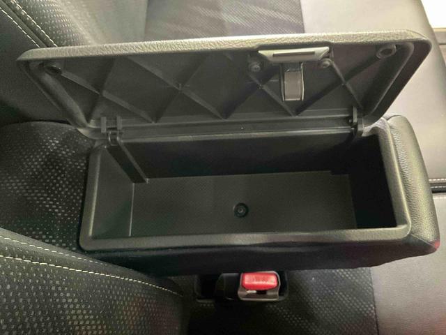 タントカスタムＸ　トップエディションＶＳ　ＳＡIII　ナビ　ＥＴＣナビ　パノラマモニター　ＥＴＣ　ＬＥＤヘッドライト　ＬＥＤフォグランプ　キーフリー　電動格納ドアミラー　電動スライドドア　オートエアコン（京都府）の中古車