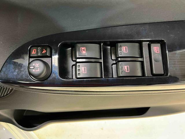 タントカスタムＲＳ　トップエディションＶＳ　ＳＡIIIナビ　パノラマモニター　ＥＴＣ　ＬＥＤヘッドライト　ＬＥＤフォグランプ　キーフリー　電動格納ドアミラー　電動スライドドア　オートエアコン（京都府）の中古車