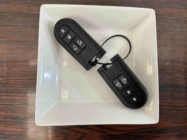 タントカスタムＲＳ　トップエディションＶＳ　ＳＡIIIナビ　パノラマモニター　ＥＴＣ　ＬＥＤヘッドライト　ＬＥＤフォグランプ　キーフリー　電動格納ドアミラー　電動スライドドア　オートエアコン（京都府）の中古車