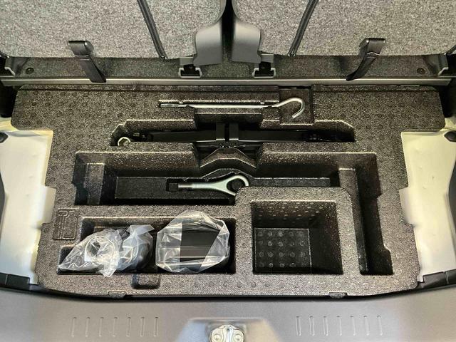 タントカスタムＸ　ＳＡナビ　バックカメラ　ＬＥＤヘッドライト　フォグランプ　キーフリー　電動格納ドアミラー　片側電動スライドドア　オートエアコン（京都府）の中古車