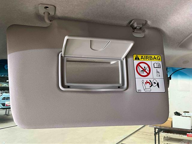 タントカスタムＸ　トップエディションＳＡIIナビ　バックカメラ　ＬＥＤヘッドライト　ＬＥＤフォグランプ　キーフリー　電動格納ドアミラー　片側電動スライドドア　オートエアコン（京都府）の中古車
