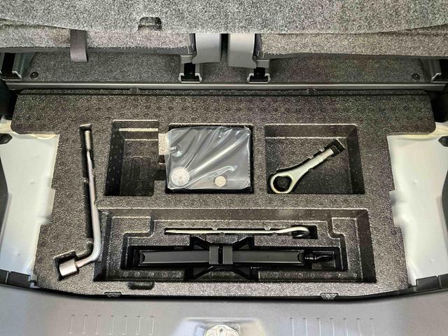 タントカスタムＸ　トップエディションＳＡIIナビ　バックカメラ　ＬＥＤヘッドライト　ＬＥＤフォグランプ　キーフリー　電動格納ドアミラー　片側電動スライドドア　オートエアコン（京都府）の中古車