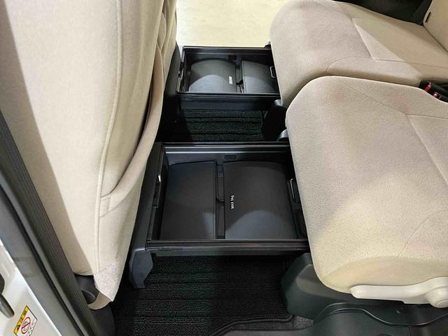 ムーヴキャンバスＧメイクアップリミテッド　ＳＡIII右フェンダー傷　ナビ８インチ　ドラレコ　ＥＴＣ付車　マット　バイザー有　そのまま乗り出せる（京都府）の中古車