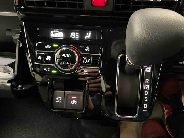タントカスタムＸ　届出済み未使用車　ＬＥＤヘッドランプ　スマアシバックカメラ対応　ＬＥＤヘッドランプ　両側電動スライドドア　プッシュボタンスタート　キーフリー　アイドリングストップ　シートヒーター　ベンチシート　オートエアコン　オートライト　アルミホイール　ＡＢＳ（京都府）の中古車