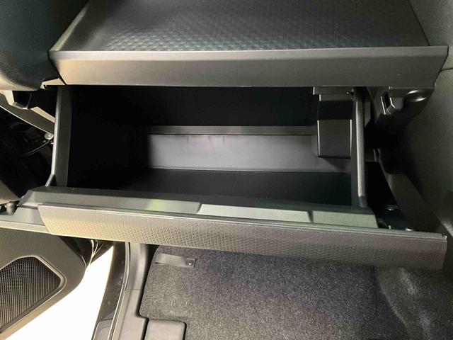 タントカスタムＸ　届出済み未使用車　ＬＥＤヘッドランプ　スマアシバックカメラ対応　ＬＥＤヘッドランプ　両側電動スライドドア　プッシュボタンスタート　キーフリー　アイドリングストップ　シートヒーター　ベンチシート　オートエアコン　オートライト　アルミホイール　ＡＢＳ（京都府）の中古車