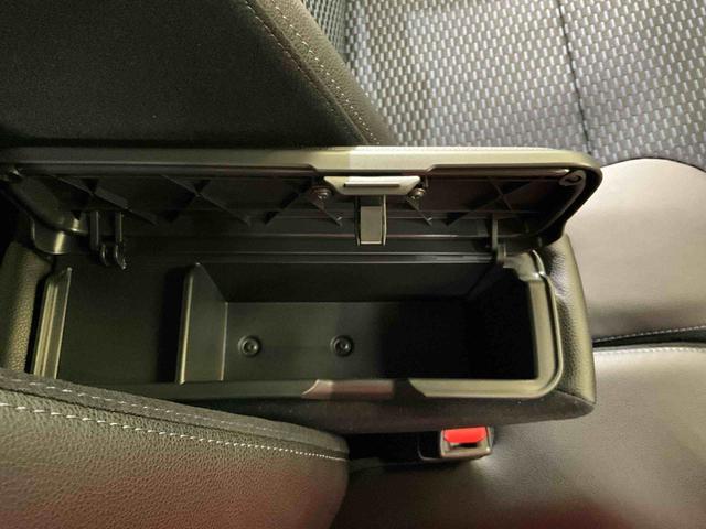タントカスタムＸ　届出済み未使用車　ＬＥＤヘッドランプ　スマアシバックカメラ対応　ＬＥＤヘッドランプ　両側電動スライドドア　プッシュボタンスタート　キーフリー　アイドリングストップ　シートヒーター　ベンチシート　オートエアコン　オートライト　アルミホイール　ＡＢＳ（京都府）の中古車
