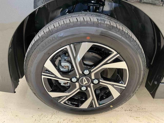 タントカスタムＸ　届出済み未使用車　ＬＥＤヘッドランプ　スマアシバックカメラ対応　ＬＥＤヘッドランプ　両側電動スライドドア　プッシュボタンスタート　キーフリー　アイドリングストップ　シートヒーター　ベンチシート　オートエアコン　オートライト　アルミホイール　ＡＢＳ（京都府）の中古車