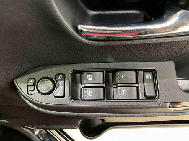 タントカスタムＸ　スマートアシスト　届出済み未使用車　バックカメラスマートアシスト　バックカメラ　プッシュボタンエンジンスタート　シートヒーター　ＬＥＤヘッドライト　両側リヤパワースライドドア　コーナーセンサー　アルミホイール　オートエアコン　オートライト　ＡＢＳ（京都府）の中古車