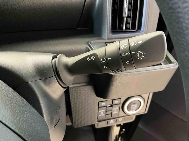 タントカスタムＸ　スマートアシスト　届出済み未使用車　バックカメラスマートアシスト　バックカメラ　プッシュボタンエンジンスタート　シートヒーター　ＬＥＤヘッドライト　両側リヤパワースライドドア　コーナーセンサー　アルミホイール　オートエアコン　オートライト　ＡＢＳ（京都府）の中古車