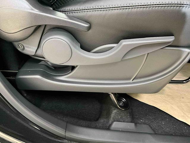タントカスタムＸ　スマートアシスト　届出済み未使用車　バックカメラスマートアシスト　バックカメラ　プッシュボタンエンジンスタート　シートヒーター　ＬＥＤヘッドライト　両側リヤパワースライドドア　コーナーセンサー　アルミホイール　オートエアコン　オートライト　ＡＢＳ（京都府）の中古車