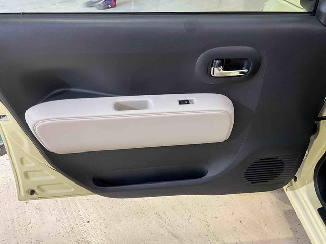 ミラココアココアプラスＸ　スマートキー　ＣＤステレオ　電格ドアミラーＣＤステレオ　デュアルエアバッグ　ＡＢＳ　安全ボディ　スマートキー　電動格納式ドアミラー　オートエアコン　フロントフォグランプ　運転席シートリフター　ベンチシート　ルーフレール（京都府）の中古車