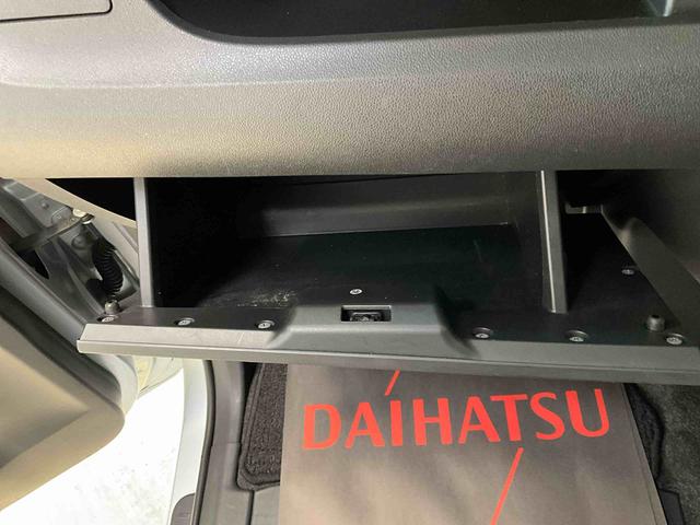 タントカスタムＸ　ＳＡ　ナビ　バックカメラ　ＬＥＤヘッドライトナビ　バックカメラ　ＬＥＤヘッドライト　フォグランプ　キーフリー　片側電動スライドドア　オートエアコン　プッシュスタート（京都府）の中古車