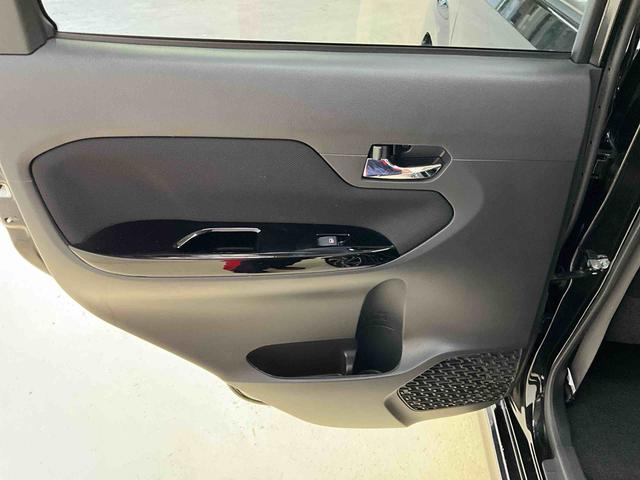 ムーヴカスタム　ＲＳ　ハイパーリミテッドＳＡIII　８インチナビ８インチナビ　パノラマモニター　ＥＴＣ　ドラレコ　ＬＥＤヘッドランプ　プッシュボタンスタート　キーフリー　アイドリングストップ　アルミホイール　オートエアコン　オートライト　シートヒーター　スマアシ（京都府）の中古車
