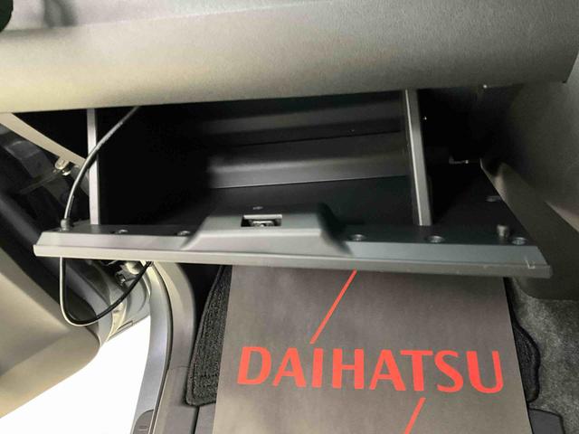 タントカスタムＲＳ　トップエディションＳＡナビ　バックカメラ　スマアシ　キーフリー　電動格納ドアミラー　ＬＥＤヘッドライト　ＬＥＤフォグランプ　オートエアコン（京都府）の中古車