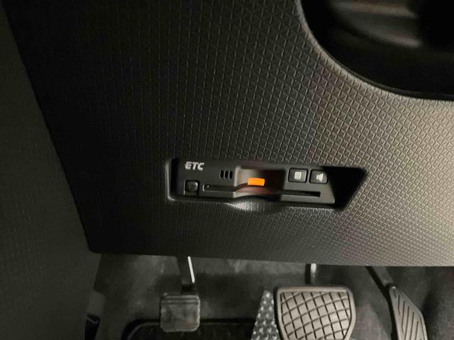 タントカスタムＲＳ　ナビ　パノラマモニター　ＥＴＣ　ドラレコナビ　パノラマモニター　ＥＴＣ　ドラレコ　ＬＥＤヘッドランプ　ターボエンジン　プッシュボタンスタート　キーフリー　アルミホイール　シートヒーター　両側電動スライドドア　アイドリングストップ　ＡＢＳ（京都府）の中古車