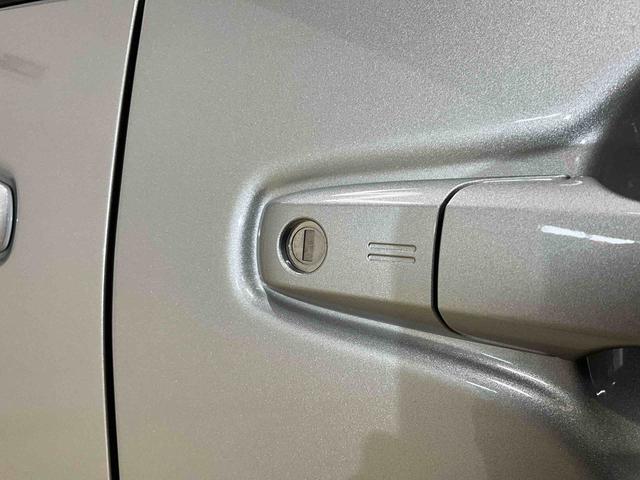 タントＸ　ＬＥＤヘッドランプ　片側電動スライドドア　シートヒーターバックカメラ対応　ＬＥＤヘッドランプ　プッシュボタンスタート　キーフリー　アイドリングストップ　シートヒーター　オートエアコン　片側電動スライドドア　デュアルエアバッグ　ＡＢＳ　安全ボディ　スマアシ（京都府）の中古車