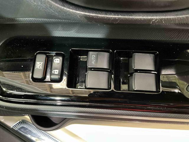 アクアＳスタイルブラックナビ、オートエアコン、ＥＴＣ、バックカメラ、ドラレコ、オートライト（京都府）の中古車