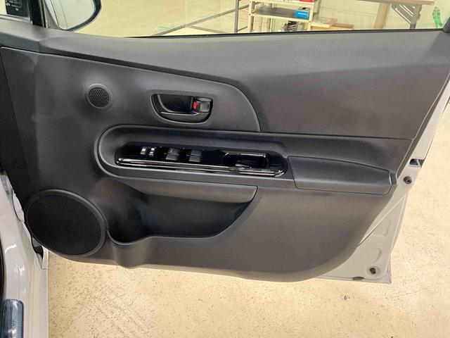 アクアＳスタイルブラックナビ、オートエアコン、ＥＴＣ、バックカメラ、ドラレコ、オートライト（京都府）の中古車