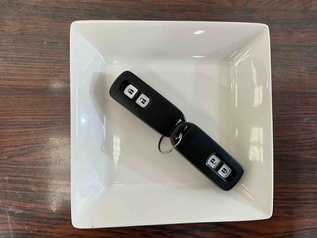 Ｎ−ＯＮＥモデューロＸ　ディスプレイオーディオ　バックカメラディスプレイオーディオ　バックカメラ　ＥＴＣ　クルーズコントロール　ＬＥＤヘッドランプ　横滑り防止システム　アイドリングストップ　オートライト　オートエアコン　アルミホイール　キーフリー　ＡＢＳ（京都府）の中古車