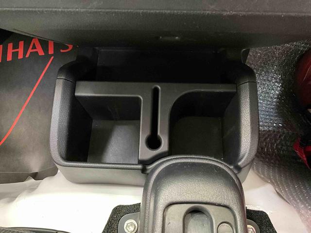 ハイゼットトラックスタンダード　４ＷＤ　４速オートマチック　パワステ　ラジオ４ＷＤ　４速オートマチック　ＡＭ／ＦＭチューナー　パワステ　スチールホイール　マニュアルエアコン　ゲートプロテクター　ガードフレームプロテクター　ラバーマット　バイザー運転席エアバッグ（京都府）の中古車
