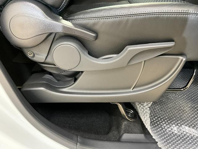 タントカスタムＲＳ　ディスプレイオーディオ　バックカメラ　ターボディスプレイオーディオ　バックカメラ　両側電動スライドドア　プッシュボタンスタート　キーフリー　アイドリングストップ　アルミホイール　ターボエンジン　シートヒーター　ベンチシート　オートエアコン（京都府）の中古車