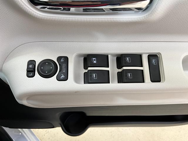 ムーヴキャンバスストライプスＧ　禁煙車　ＬＥＤヘッドライト　バックカメラ禁煙車　ＬＥＤヘッドライト　両側電動スライド　ワンオーナー　バックカメラ（京都府）の中古車