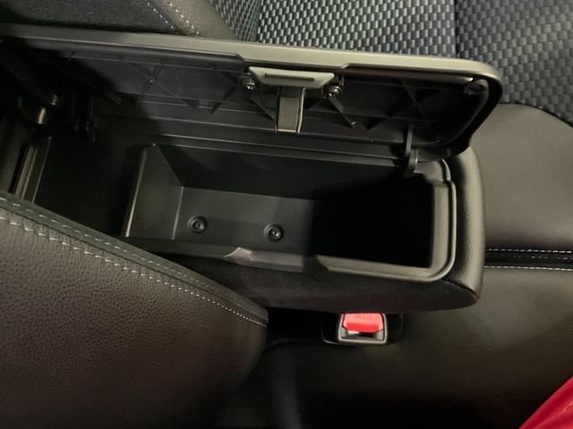 タントカスタムＸ　届出済み未使用車　スマートアシスト　２ＷＤスマートアシスト　プッシュボタンエンジンスタート　両側リヤパワースライドドア　ＬＥＤヘッドライト　オートエアコン　オートライト　アルミホイール　バックカメラ　シートヒーター　コーナーセンサー　ＡＢＳ（京都府）の中古車