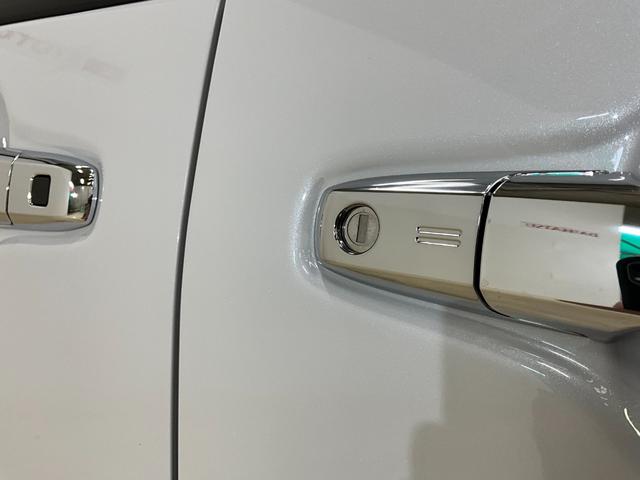 タントカスタムＸ　届出済み未使用車　スマートアシスト　２ＷＤスマートアシスト　プッシュボタンエンジンスタート　両側リヤパワースライドドア　ＬＥＤヘッドライト　オートエアコン　オートライト　アルミホイール　バックカメラ　シートヒーター　コーナーセンサー　ＡＢＳ（京都府）の中古車