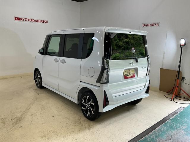 タントカスタムＸ　届出済み未使用車　スマートアシスト　２ＷＤスマートアシスト　プッシュボタンエンジンスタート　両側リヤパワースライドドア　ＬＥＤヘッドライト　オートエアコン　オートライト　アルミホイール　バックカメラ　シートヒーター　コーナーセンサー　ＡＢＳ（京都府）の中古車