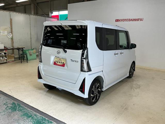 タントカスタムＸ　届出済み未使用車　スマートアシスト　２ＷＤスマートアシスト　プッシュボタンエンジンスタート　両側リヤパワースライドドア　ＬＥＤヘッドライト　オートエアコン　オートライト　アルミホイール　バックカメラ　シートヒーター　コーナーセンサー　ＡＢＳ（京都府）の中古車