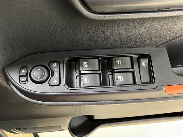 タントファンクロス　届出済み未使用車　両側電動スライドドアバックカメラ対応　ＬＥＤヘッドランプ　キーフリー　アイドリングストップ　プッシュボタンスタート　両側電動スライドドア　アルミホイール　シートヒーター　ベンチシート　アルミホイール　オートエアコン（京都府）の中古車