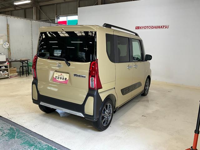 タントファンクロス　届出済み未使用車　両側電動スライドドアバックカメラ対応　ＬＥＤヘッドランプ　キーフリー　アイドリングストップ　プッシュボタンスタート　両側電動スライドドア　アルミホイール　シートヒーター　ベンチシート　アルミホイール　オートエアコン（京都府）の中古車