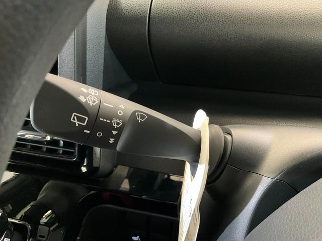 タントカスタムＸ　届出済み未使用車　両側電動スライドドア　スマアシバックカメラ対応　ＬＥＤヘッドランプ　アイドリングストップ　プッシュボタンスタート　キーフリー　両側電動スライドドア　シートヒーター　アルミホイール　オートエアコン　オートライト　スマアシ（京都府）の中古車