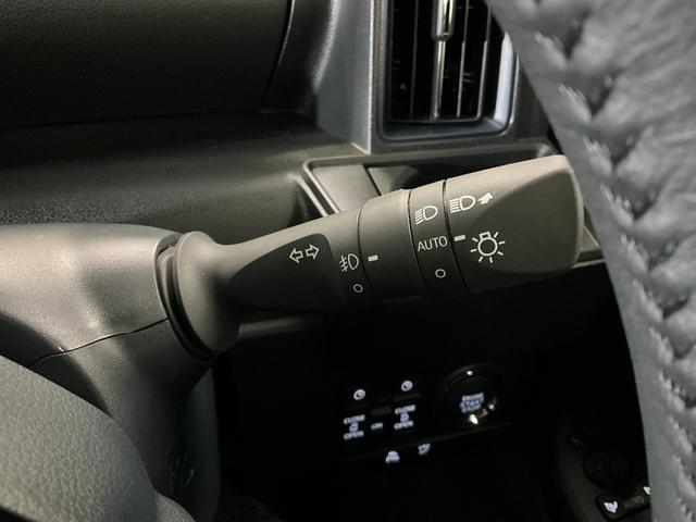 タントカスタムＲＳ　ターボ　ＬＥＤヘッドランプ　両側電動スライドバックカメラ対応　ＬＥＤヘッドランプ　両側電動スライドドア　プッシュボタンスタート　キーフリー　アイドリングストップ　アルミホイール　オートライト　オートエアコン　ベンチシート　シートヒーター（京都府）の中古車