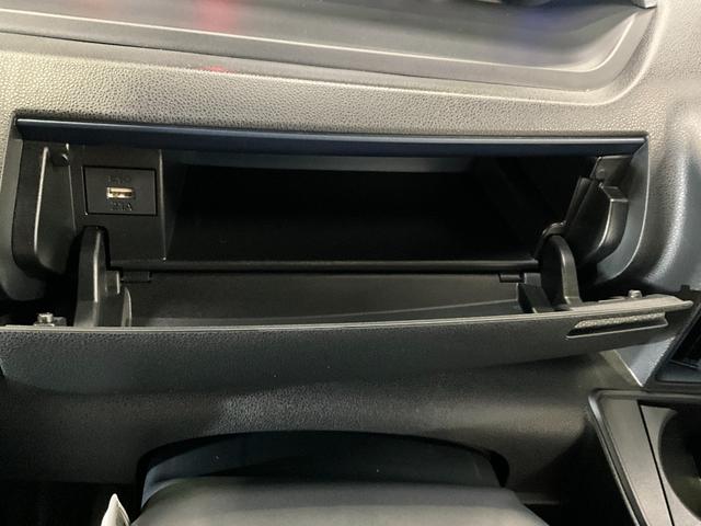 タントカスタムＲＳ　ターボ　ＬＥＤヘッドランプ　両側電動スライドバックカメラ対応　ＬＥＤヘッドランプ　両側電動スライドドア　プッシュボタンスタート　キーフリー　アイドリングストップ　アルミホイール　オートライト　オートエアコン　ベンチシート　シートヒーター（京都府）の中古車