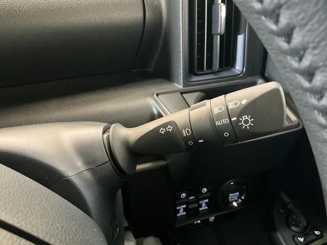 タントカスタムＲＳ　ディスプレイオーディオダイハツ認定中古車　予防安全機能スマートアシスト搭載　アイドリングストップ　オートライト　オートマチックハイビーム　電動格納ミラー　ＬＥＤヘッドライト　バックモニター　キーフリーキー　シートヒーター（京都府）の中古車