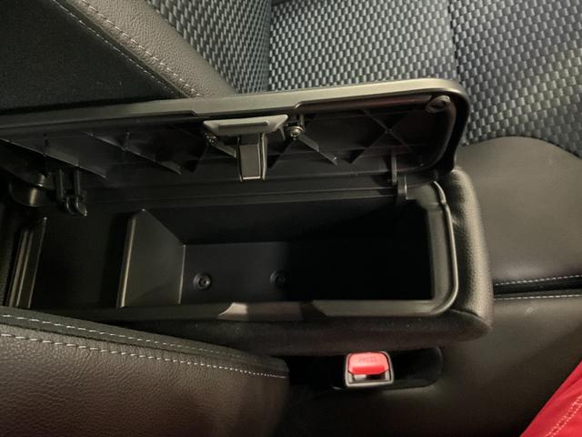 タントカスタムＲＳ　ディスプレイオーディオ付ダイハツ認定中古車　予防安全機能スマートアシスト搭載　アイドリングストップ　オートマチックハイビーム　オートライト　ＬＥＤヘッドライト　電動格納ミラー　キーフリーキー　シートヒーター　バックモニター（京都府）の中古車