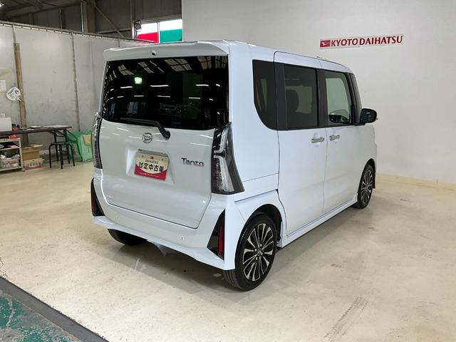 タントカスタムＲＳ　ディスプレイオーディオ付ダイハツ認定中古車　予防安全機能スマートアシスト搭載　アイドリングストップ　オートマチックハイビーム　オートライト　ＬＥＤヘッドライト　電動格納ミラー　キーフリーキー　シートヒーター　バックモニター（京都府）の中古車