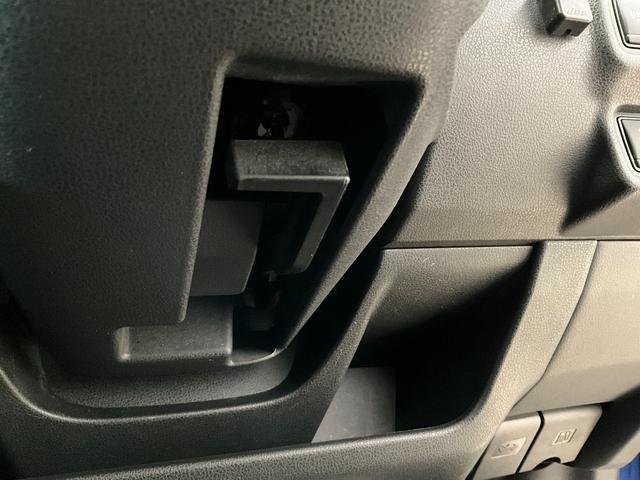 ノートｅ−パワー　Ｘナビ　アラウンドビュー　電動格納ドアミラー　キーフリー　ＬＥＤヘッドライト（京都府）の中古車