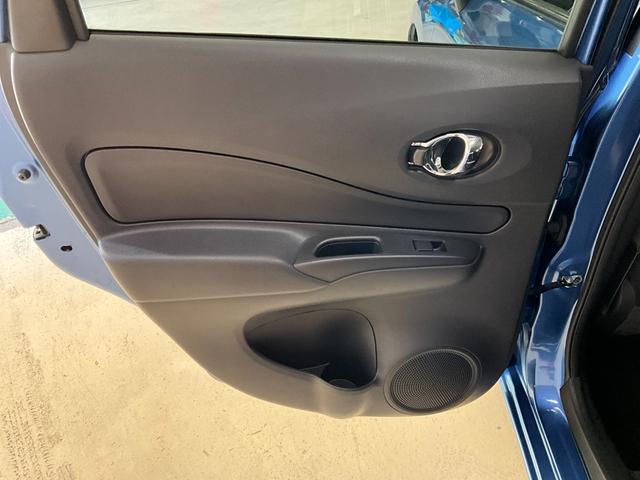 ノートｅ−パワー　Ｘナビ　アラウンドビュー　電動格納ドアミラー　キーフリー　ＬＥＤヘッドライト（京都府）の中古車