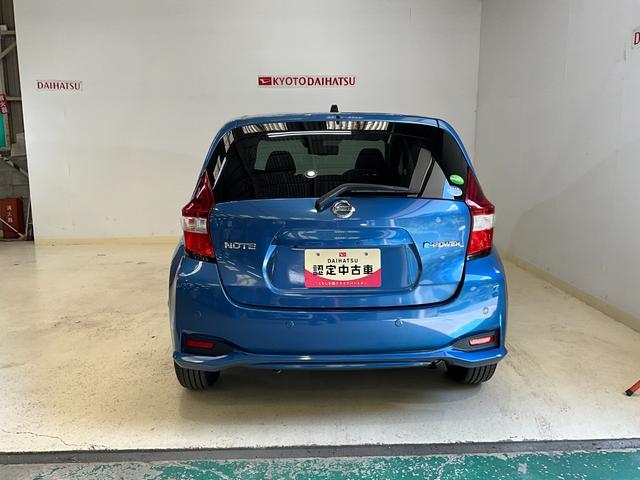 ノートｅ−パワー　Ｘナビ　アラウンドビュー　電動格納ドアミラー　キーフリー　ＬＥＤヘッドライト（京都府）の中古車