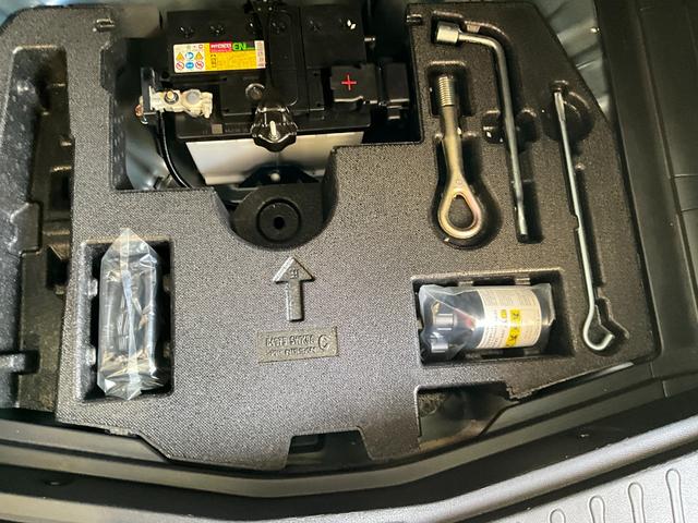 ノートｅ−パワー　Ｘナビ　アラウンドビュー　電動格納ドアミラー　キーフリー　ＬＥＤヘッドライト（京都府）の中古車