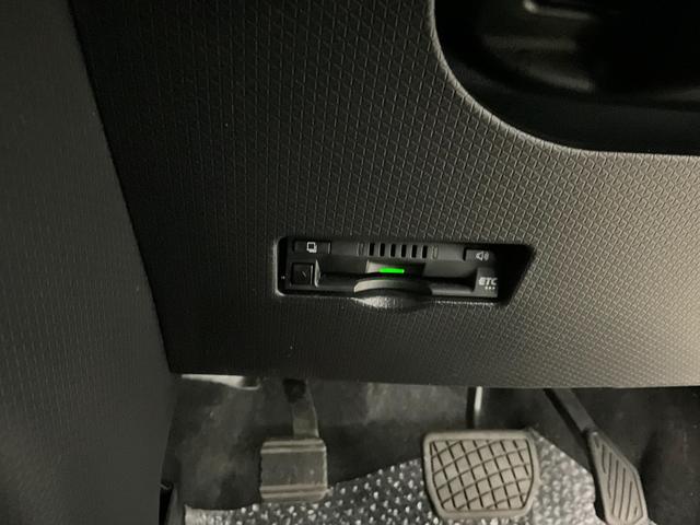 タントＸ　ナビ　バックカメラ　ＥＴＣ　両スラ片側電動スライドドアナビ　バックカメラ　ＥＴＣ　オートライト　オートエアコン　片側電動スライドドア　プッシュボタンスタート　キーフリー　アイドリングストップ　ベンチシート　シートヒーター　ＬＥＤヘッドランプ　ＡＢＳ（京都府）の中古車