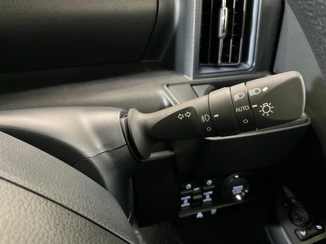 タントカスタムＸ　届出済み未使用車　スマートアシスト　バックカメラスマートアシスト　バックカメラ　プッシュボタンエンジンスタート　両側リヤパワースライドドア　シートヒーター　コーナーセンサー　オートエアコン　オートライト　ＬＥＤヘッドライト　アルミホイール　ＡＢＳ（京都府）の中古車