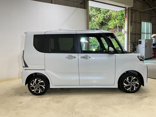 タントカスタムＸ　届出済み未使用車　スマートアシスト　バックカメラスマートアシスト　バックカメラ　プッシュボタンエンジンスタート　両側リヤパワースライドドア　シートヒーター　コーナーセンサー　オートエアコン　オートライト　ＬＥＤヘッドライト　アルミホイール　ＡＢＳ（京都府）の中古車