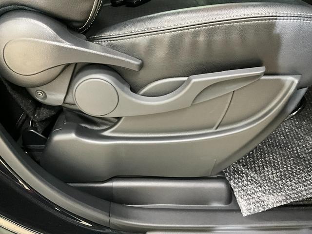 タントカスタムＲＳ　ナビ　パノラマモニター　ＥＴＣ　キーフリーナビ　パノラマモニター　ＥＴＣ　ＬＥＤヘッドランプ　両側電動スライドドア　クルーズコントロール　アルミホイール　ターボエンジン　ベンチシート　アイドリングストップ　プッシュボタンスタート　キーフリー（京都府）の中古車