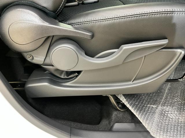 タントカスタムＸ　届出済み未使用車　両側リヤパワースライドドアスマートアシスト　両側リヤパワースライドドア　プッシュボタンエンジンスタート　ＬＥＤヘッドライト　バックカメラ　オートエアコン　コーナーセンサー　シートヒーター　オートライト　アルミホイール　ＡＢＳ（京都府）の中古車