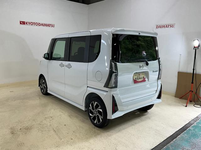 タントカスタムＸ　届出済み未使用車　両側リヤパワースライドドアスマートアシスト　両側リヤパワースライドドア　プッシュボタンエンジンスタート　ＬＥＤヘッドライト　バックカメラ　オートエアコン　コーナーセンサー　シートヒーター　オートライト　アルミホイール　ＡＢＳ（京都府）の中古車