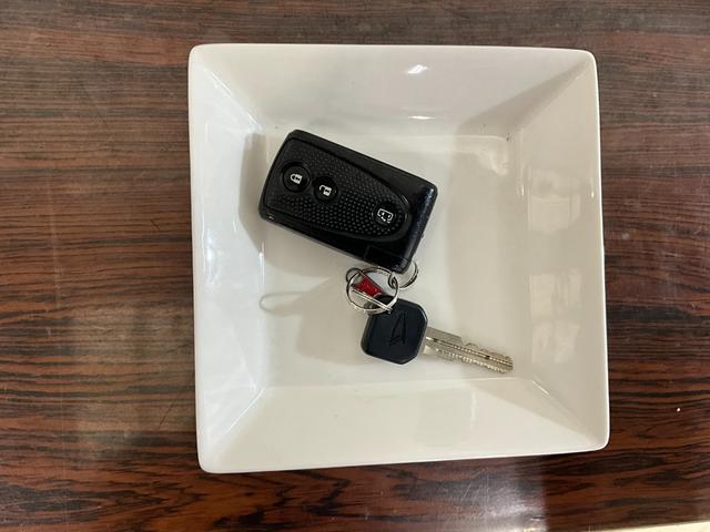 タントＧスペシャル　ナビ　ＥＴＣ　片側電動スライドドア　キーフリーナビ　ＥＴＣ　片側電動スライドドア　デュアルエアバッグ　ＡＢＳ　安全ボディ　キーフリー　アイドリングストップ　ベンチシート　オートエアコン（京都府）の中古車